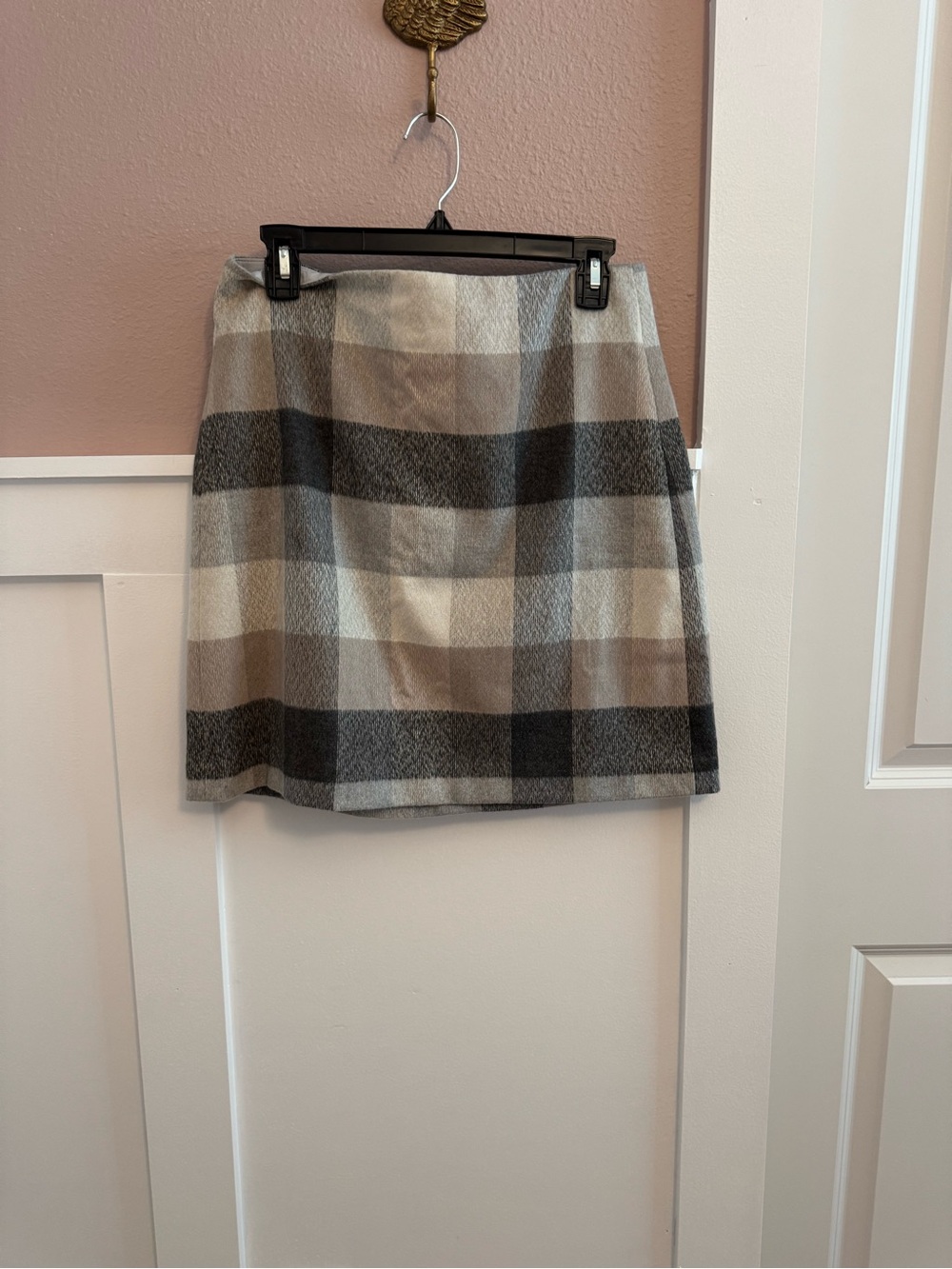 LOFT Plaid Brushed Flannel Mini Skirt Neutral Tan Gray Cream